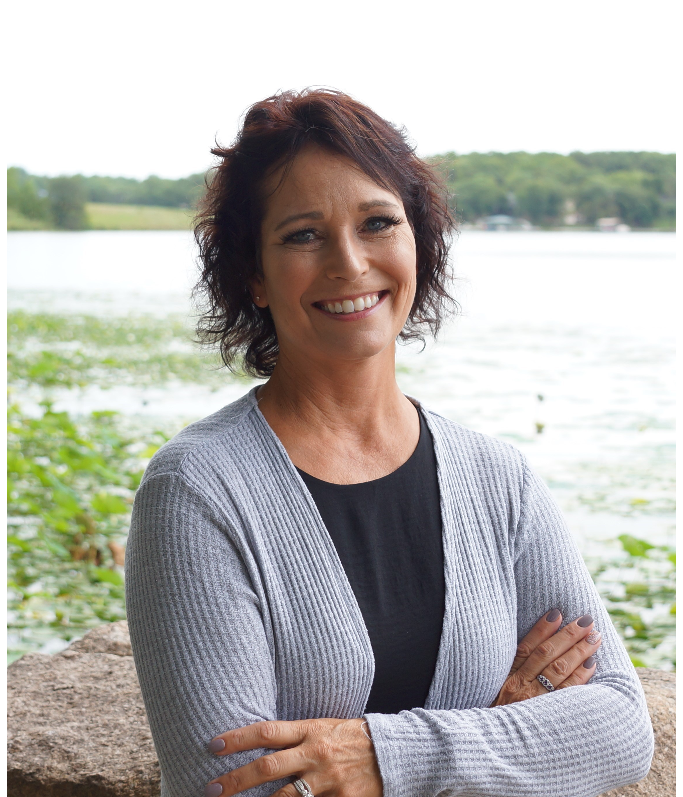 Shelly  Seaton 