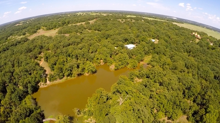 No Reserve Multi-parcel Auction Home & 50 acres Chandler, OK - image 34