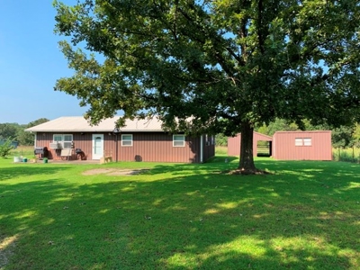 Fantastic Auction: Home & 30 Acres, Guns, Coins, Antiques! - image 6