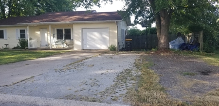 For Sale, Ranch House in Town, Lebanon, MO 4 bedroom,2 bath, - image 44