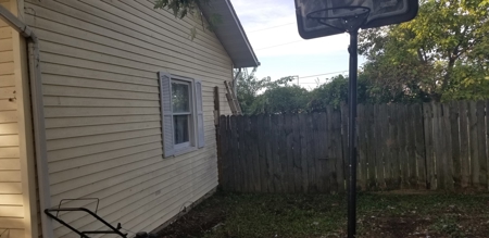 For Sale, Ranch House in Town, Lebanon, MO 4 bedroom,2 bath, - image 43