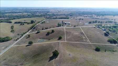 ABSOLUTE FARM AUCTION. 146 Acres in Tracts - image 8