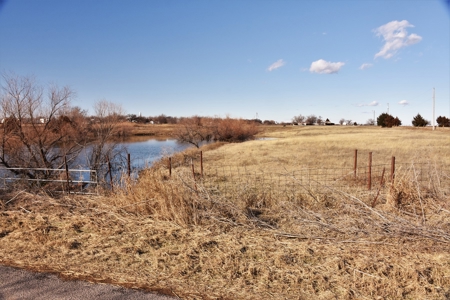 County Home, Farmhouse, Acreages, Pond, Horses, Oklahoma - image 5