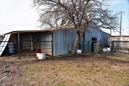 County Home, Farmhouse, Acreages, Pond, Horses, Oklahoma - image 24