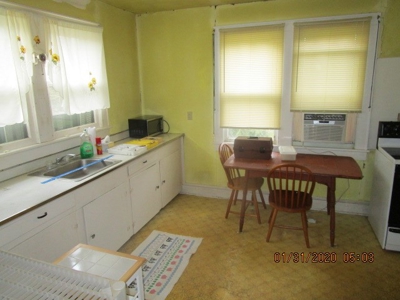 Fixer Upper Home In The Town Of Hertford, Nc - image 3