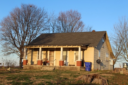 22 Acre Warren County Farm and Home For Sale at Auction - image 18