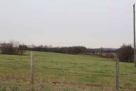 22 Acre Warren County Farm and Home For Sale at Auction - image 9