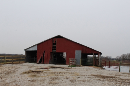 22 Acre Warren County Farm and Home For Sale at Auction - image 12