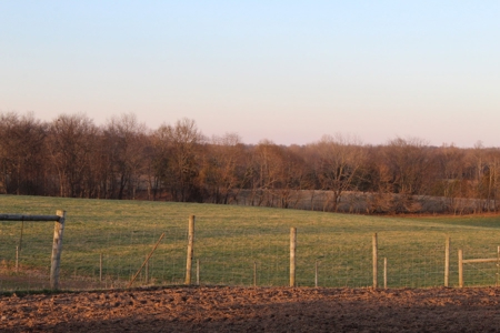 22 Acre Warren County Farm and Home For Sale at Auction - image 24