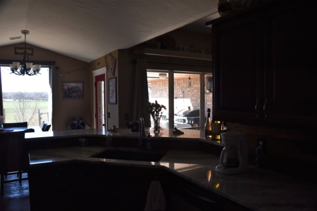Country Home - Rural - Chickasha Schools - OKC Commute - image 33