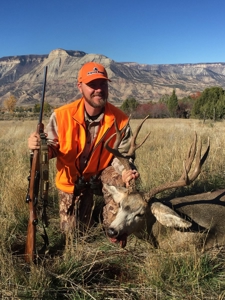 Trophy mule deer hunting, easy-access Colorado land for sale - image 7