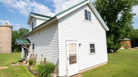Marquette County Multi Parcel LIVE Auction on Log Home and A - image 21