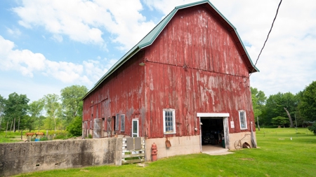 Marquette County Multi Parcel LIVE Auction on Log Home and A - image 29