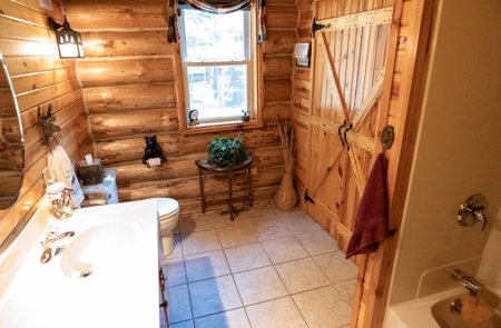 Marquette County Multi Parcel LIVE Auction on Log Home and A - image 11