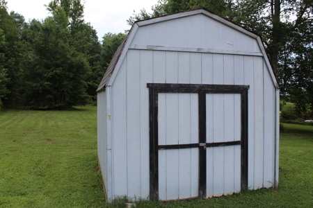 Warren County Home & 13 Acres For Sale @ Auction in 2 Tracts - image 9