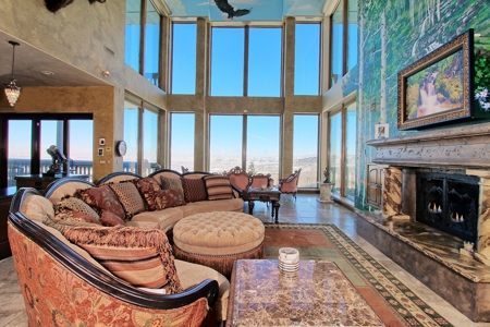 Luxury Colorado Mountain Home on Acreage - image 3