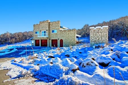 Luxury Colorado Mountain Home on Acreage - image 30