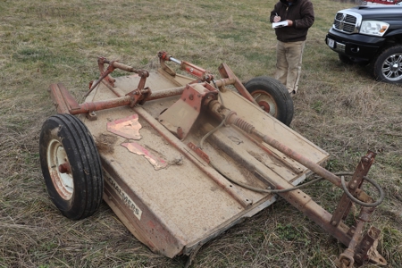Large Collector Tractor and Modern Farm Equipment Auction - image 2
