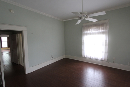Home In Town For Sale Located In Sulphur Springs Texas - image 15