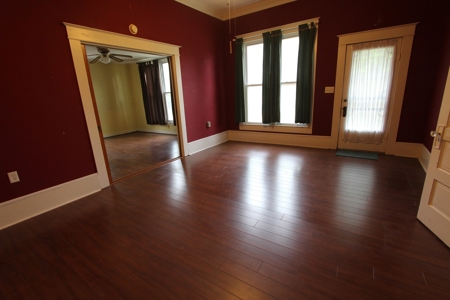 Home In Town For Sale Located In Sulphur Springs Texas - image 18