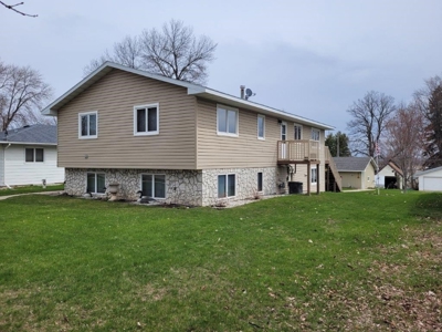 Starbuck Real Estate & Personal Property Auction - image 1