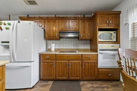 Home Land For Sale Honey Grove Fannin County Texas Property - image 15