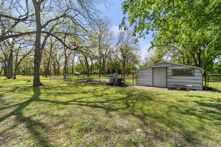 Home Land For Sale Honey Grove Fannin County Texas Property - image 26
