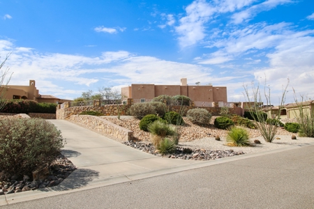 Las Cruces New Mexico Home For Sale Picacho Hills Property - image 33