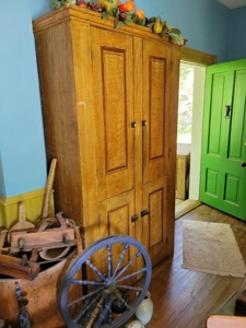 Historic Fergus Falls Estate Auction - image 2