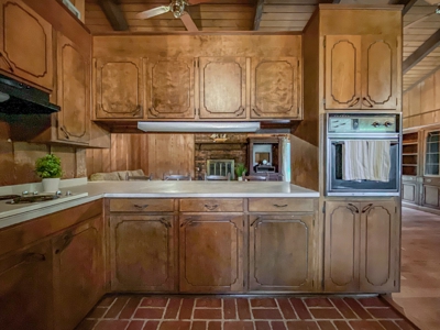 Country Home & Land For Sale w/ a Creek - Geneva Alabama - image 18