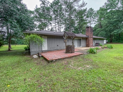 Country Home & Land For Sale w/ a Creek - Geneva Alabama - image 37