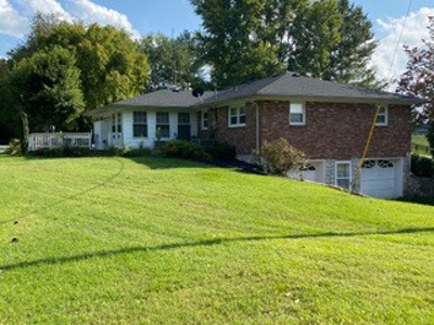 Beautiful Country Home & 2 Acres for Sale in Alvaton, KY - image 7