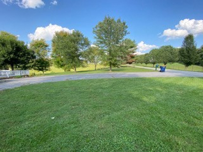Beautiful Country Home & 2 Acres for Sale in Alvaton, KY - image 14