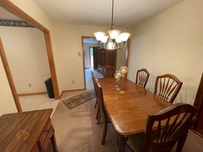 Home in Albany, Kentucky - image 6