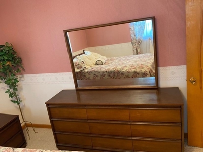 Home in Albany, Kentucky - image 47