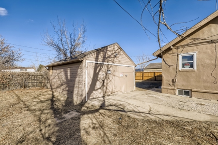 Colorado Investment Home For Sale At Auction - image 16