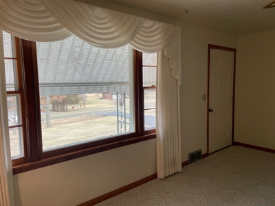 Beautiful Pardeeville WI Home for Sale - image 14