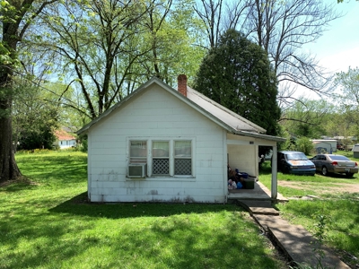 Absolute Auction!!!  Home In Town - Extra Lot - Liberty, Ky. - image 2
