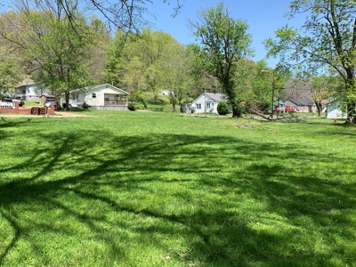 Absolute Auction!!!  Home In Town - Extra Lot - Liberty, Ky. - image 5
