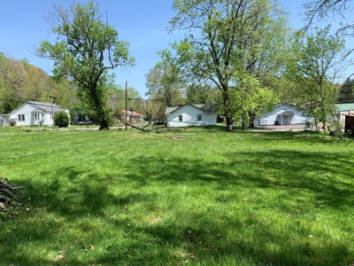 Absolute Auction!!!  Home In Town - Extra Lot - Liberty, Ky. - image 4