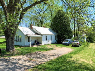 Absolute Auction!!!  Home In Town - Extra Lot - Liberty, Ky. - image 19