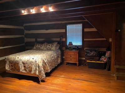 Log Home, Barn & 18 Acres, Plus additional 21 Acres For Sale - image 15