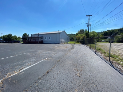 Commercial Land & Building For Sale along Dixie Hwy in KY - image 17