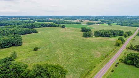 110.52  gorgeous surveyed acres in Rocheport, Missouri - image 9