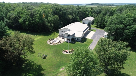 Sauk County WI Multi-Parcel Real Estate Auction Live Auction - image 5