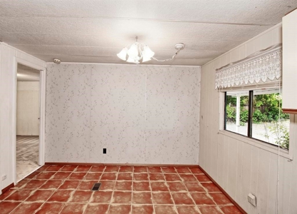 Grand Junction Auction Property 3 Beds, 2 Baths, Large Lot - image 9