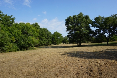 3.45 Ac +/- Tr 4 of 4 NO RESERVE LAND AUCTION, Meeker, OK - image 2
