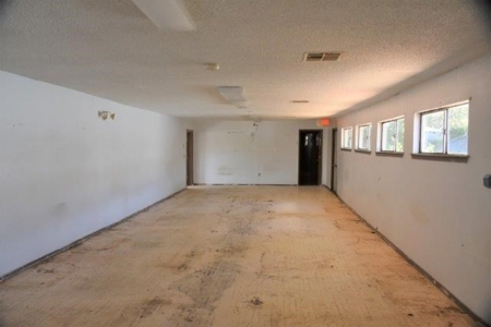 Public Auction- Commercial- Residential- Investment Property - image 42