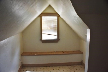 Public Auction- Commercial- Residential- Investment Property - image 23