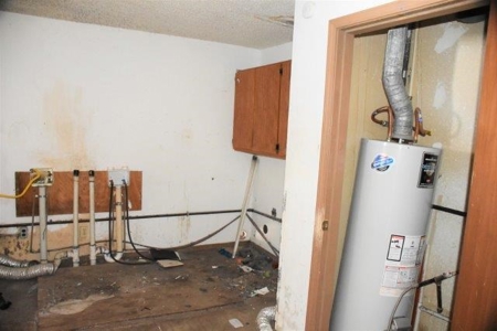 Public Auction- Commercial- Residential- Investment Property - image 45